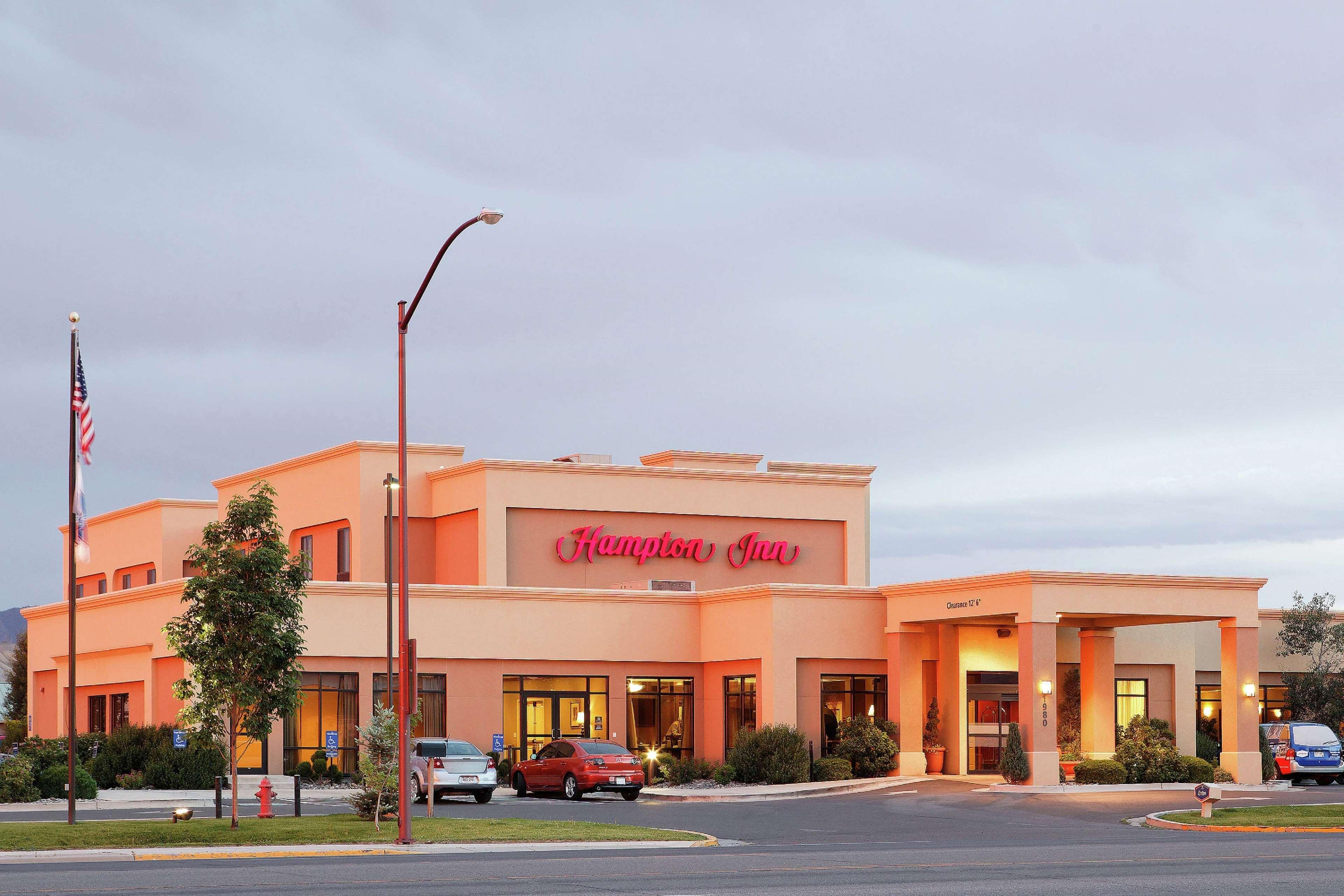 Hampton Inn By Hilton Montrose Exteriér fotografie