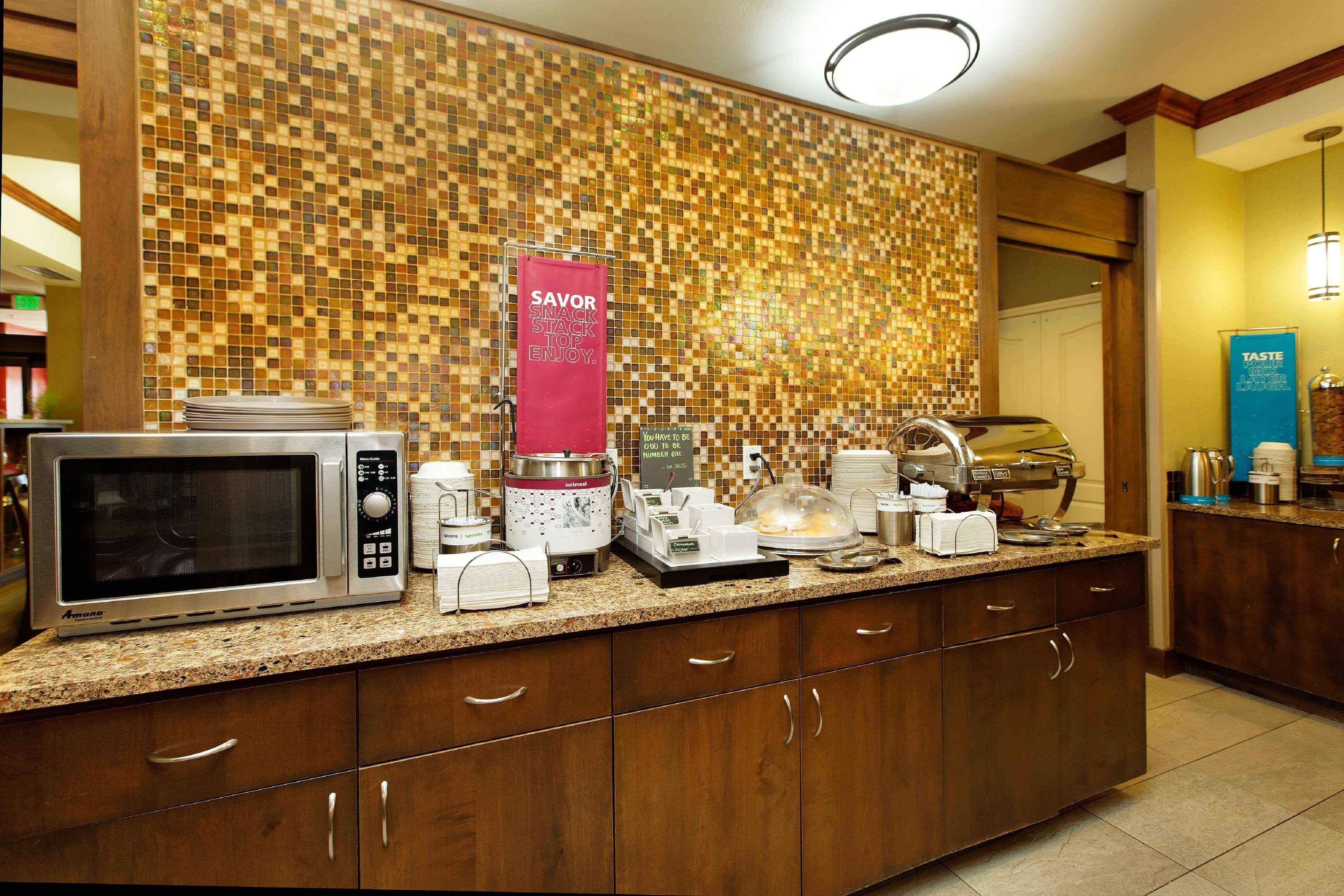 Hampton Inn By Hilton Montrose Exteriér fotografie