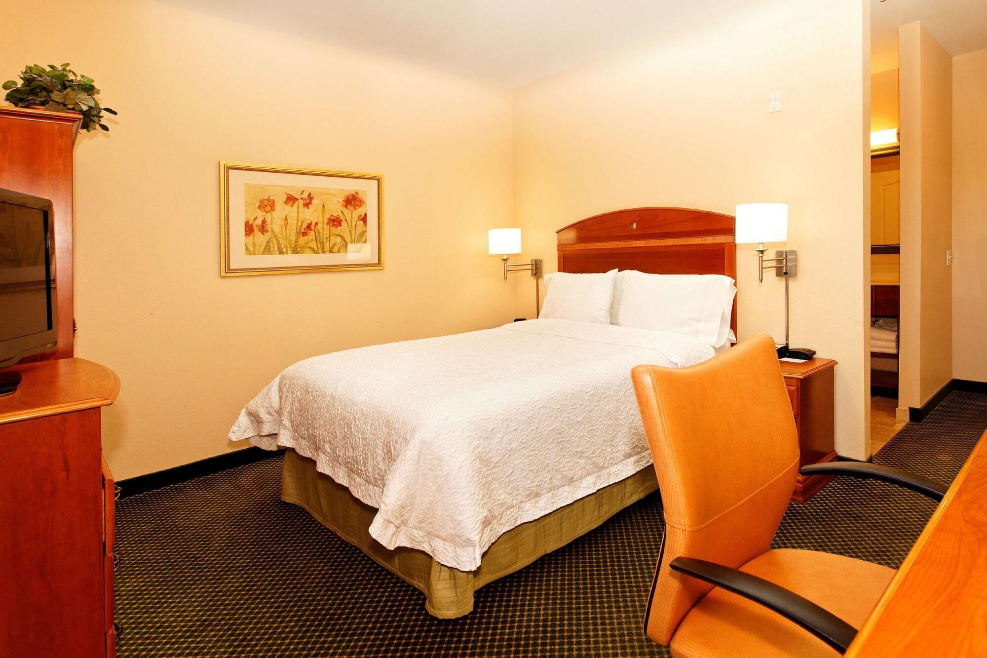 Hampton Inn By Hilton Montrose Exteriér fotografie