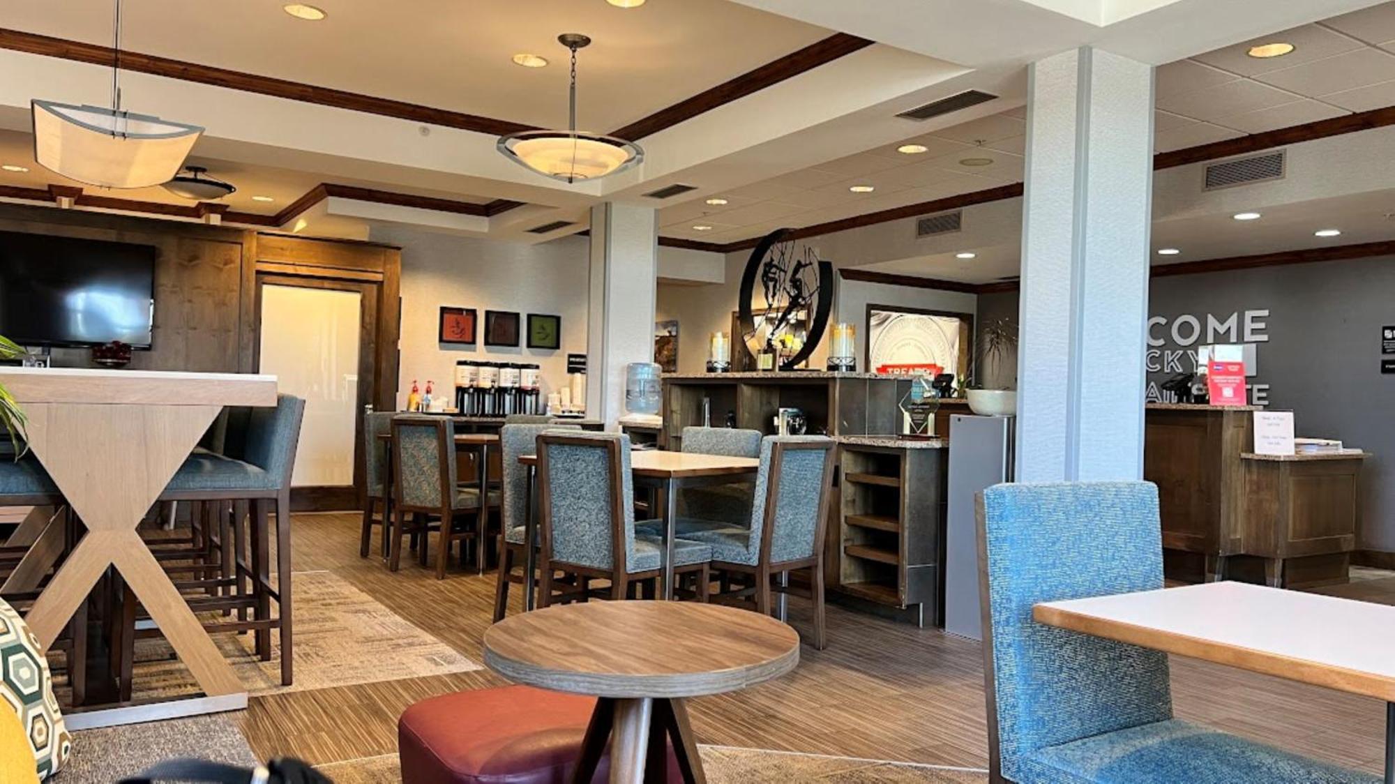 Hampton Inn By Hilton Montrose Exteriér fotografie